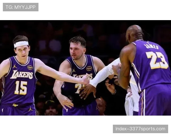 湖人客场大胜奇才 东契奇砍下37分三双詹姆斯空接背扣